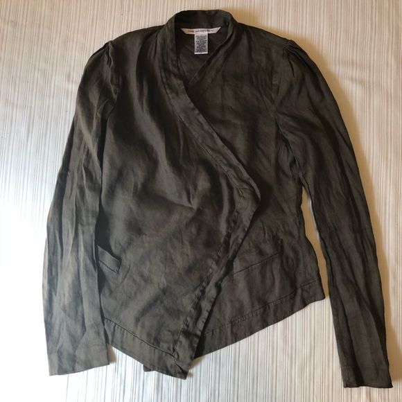Diane Von Furstenberg Jackets & Blazers - Diane von furstenberg linen blazer